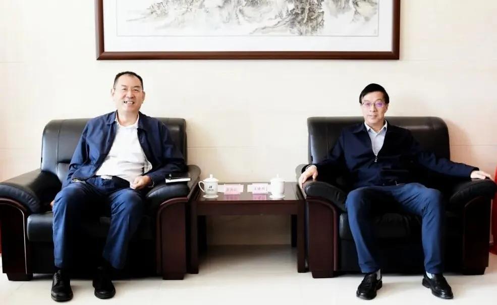 图片2.jpg 图片2.jpg