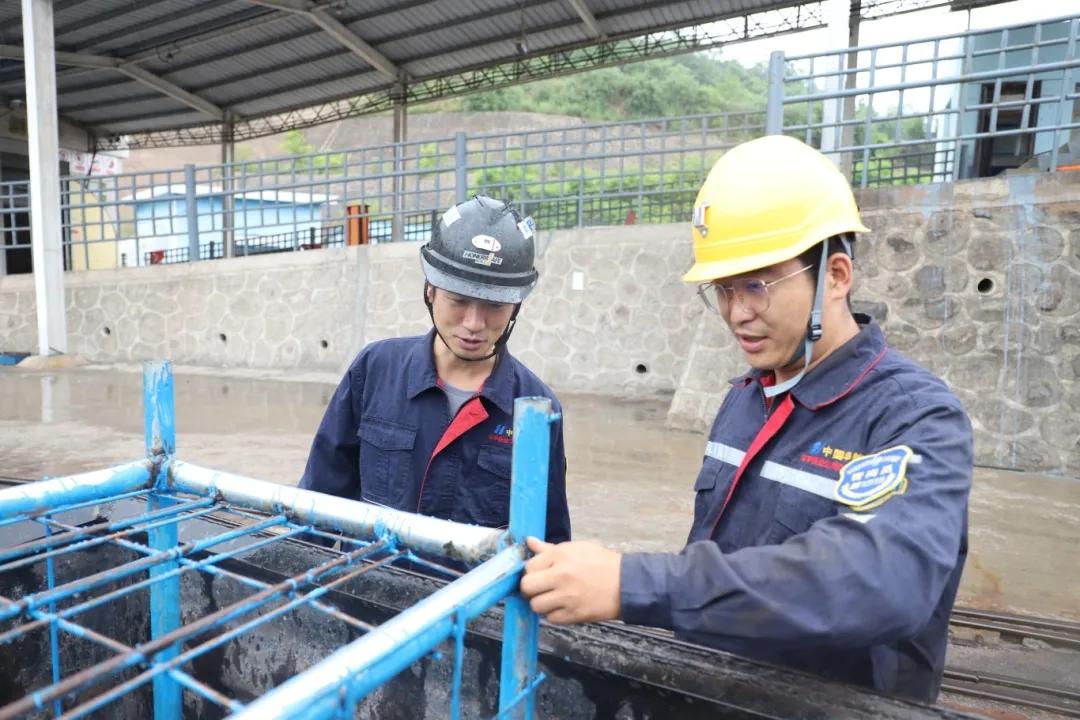 图片13.jpg 图片13.jpg